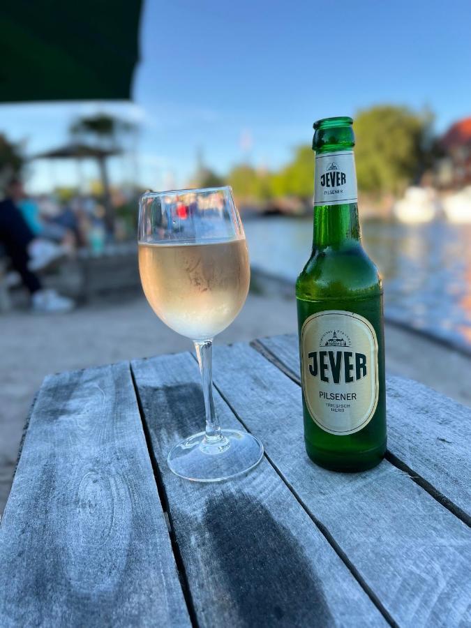Zentrales Apartment Am Hafen Inklusive Netflix! Emden Eksteriør bilde